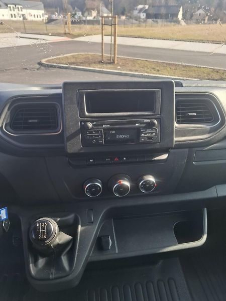 Renault Master (2023) - fotka 8 z 9