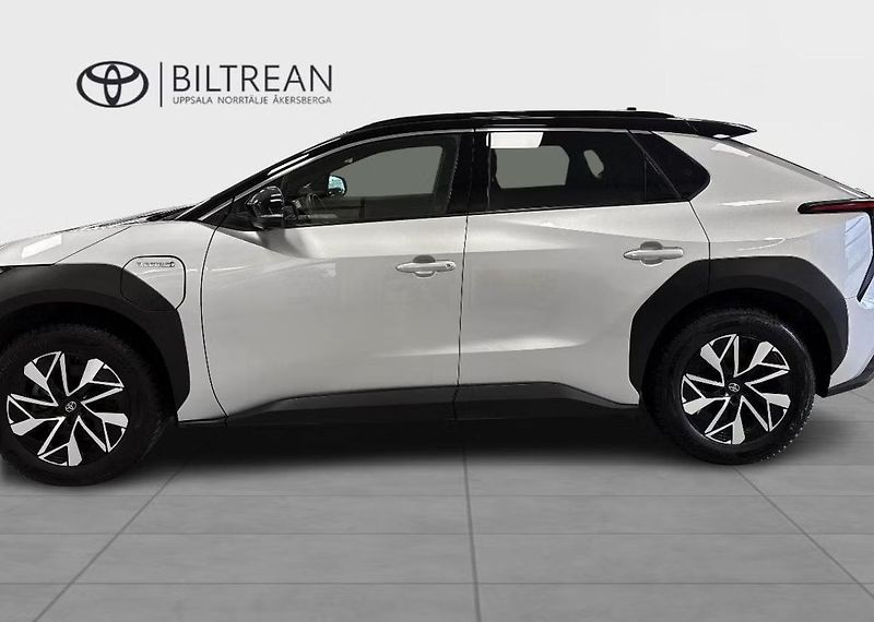 Toyota bZ4X Executive AWD 360k Odvětrávání - fotka 2 z 11