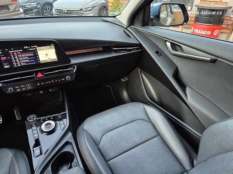 Kia e-Niro (2023) EV 150KW Inspiration Kamera - fotka 34 z 55
