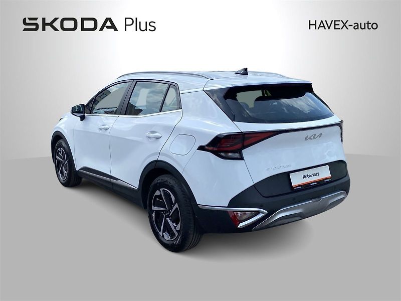 Kia Sportage (2024) 1.6 T-GDI 4x4 Exclusive - fotka 31 z 33