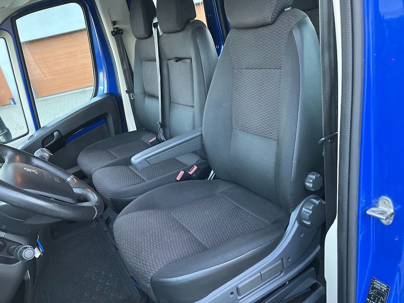 Peugeot Boxer (2022) VALNÍK DVOUKABINA 2.2BHDI L3 - fotka 19 z 26