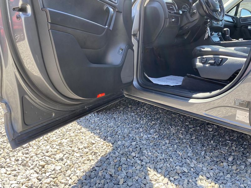 Volkswagen Touareg 3.0TDi 4x4 FL 2017 ELEGANCE 1A - fotka 93 z 176