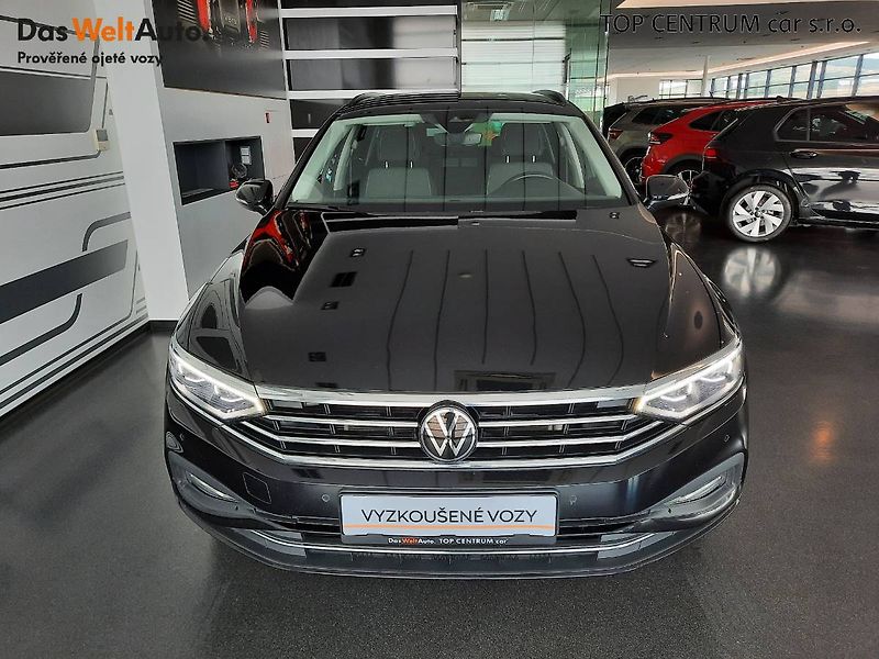 Volkswagen Passat Variant (2023) 2.0 TDI (110kW/150k) DSG, Busi - fotka 4 z 26