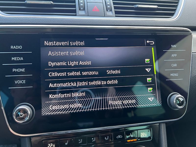 Škoda Superb (2023) Style 2.0TDI 110KW DSG! Tažné! - fotka 40 z 45
