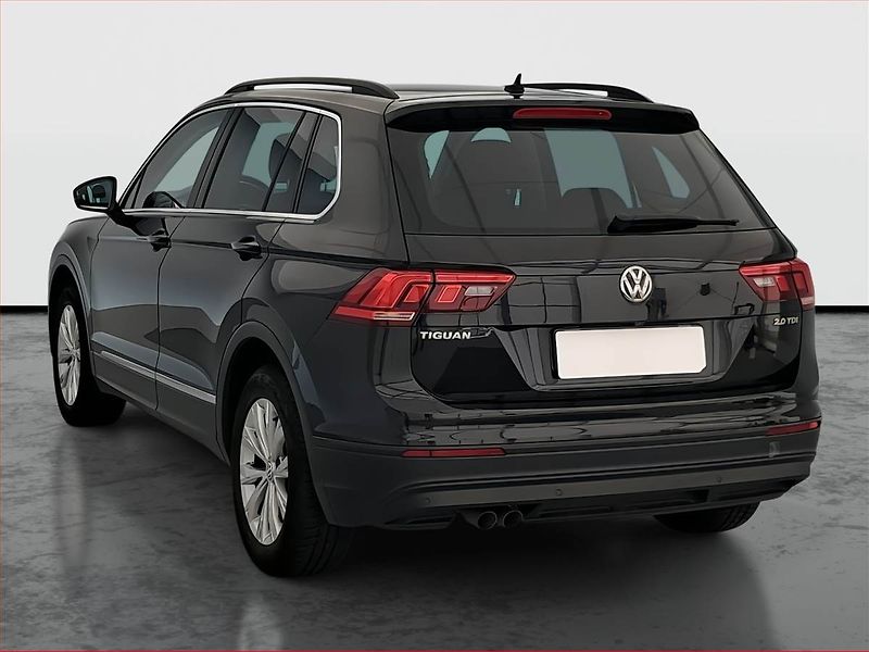 Volkswagen Tiguan (2016) 2.0 TDI, Serv.kniha, Navi - fotka 4 z 19