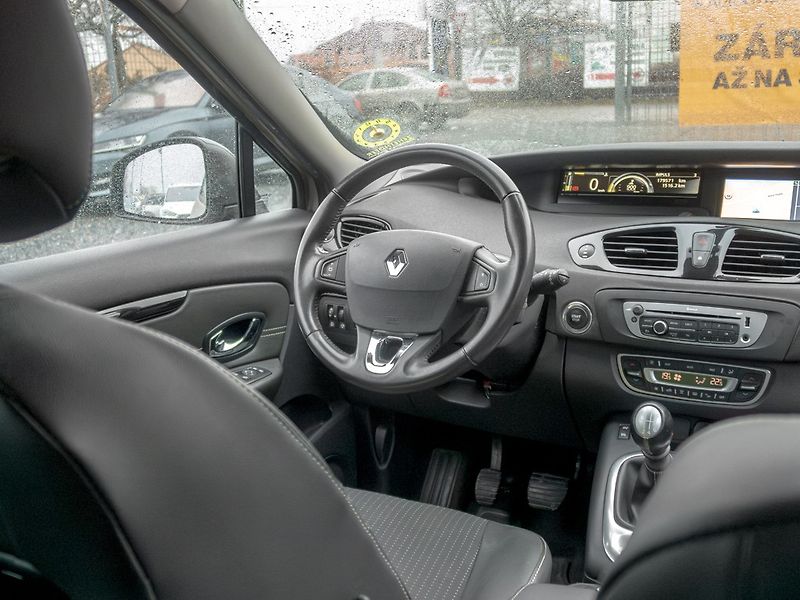 Renault Scénic (2014) 1.5DCI 81KW – NAVIGACE - fotka 12 z 51
