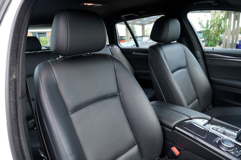 BMW Řada 5 520d xDrive/185 PS/kůže/AT - fotka 22 z 39