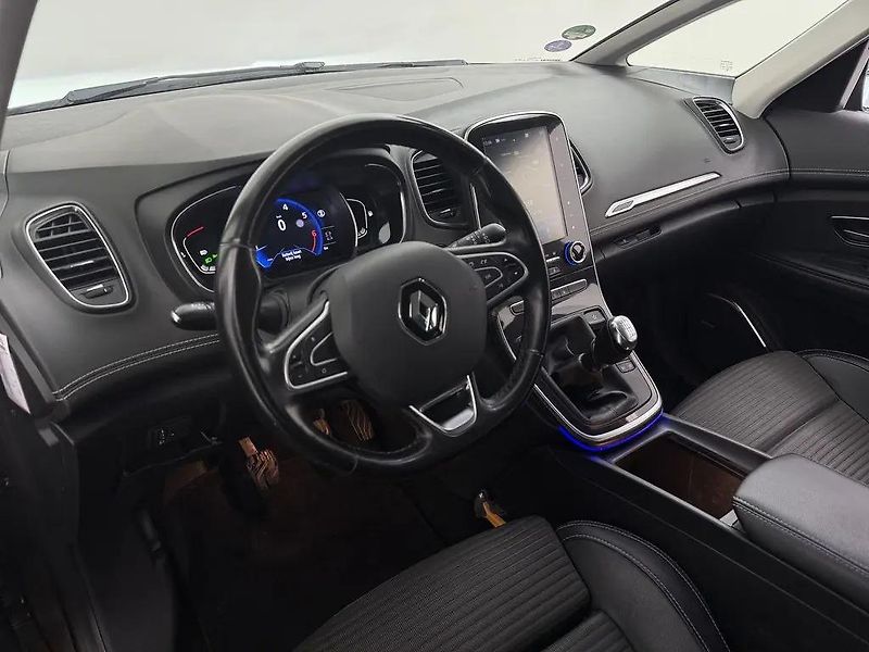 Renault Grand Scénic 1.3TCe 103kW Bose 7-Míst TZ - fotka 3 z 12