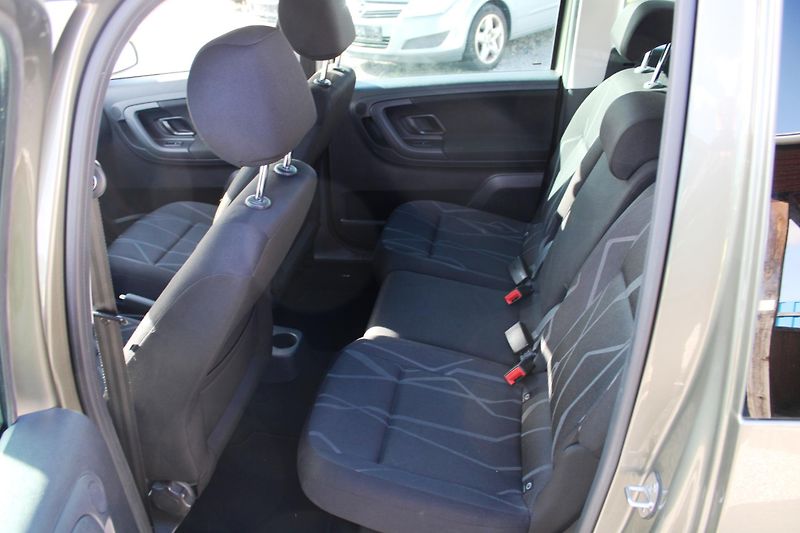 Škoda Roomster (2014) 1,2TSI 1.MAJITEL KLIMA EL.OKNA - fotka 10 z 18