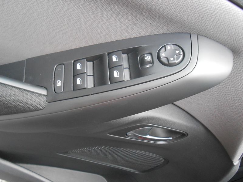 Citroën C4 SpaceTourer NAVI, Tažné, 49500KM - fotka 28 z 40