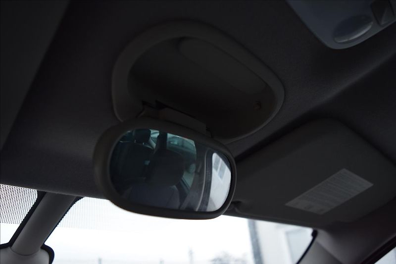 Renault Scénic 1,9 DCI 96KW TAŽNÉ NAVI KAMERA - fotka 57 z 57