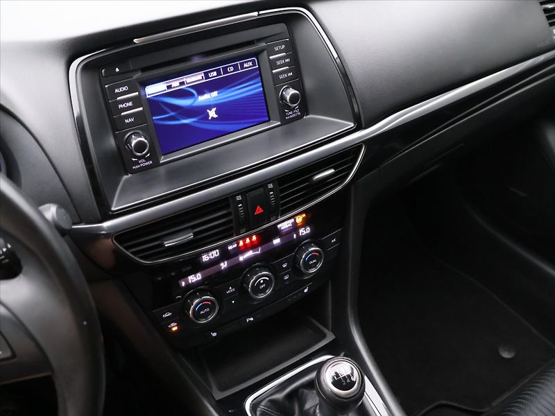 Mazda 6 2,0 I 121KW SKYACTIV-G Klima - fotka 18 z 31