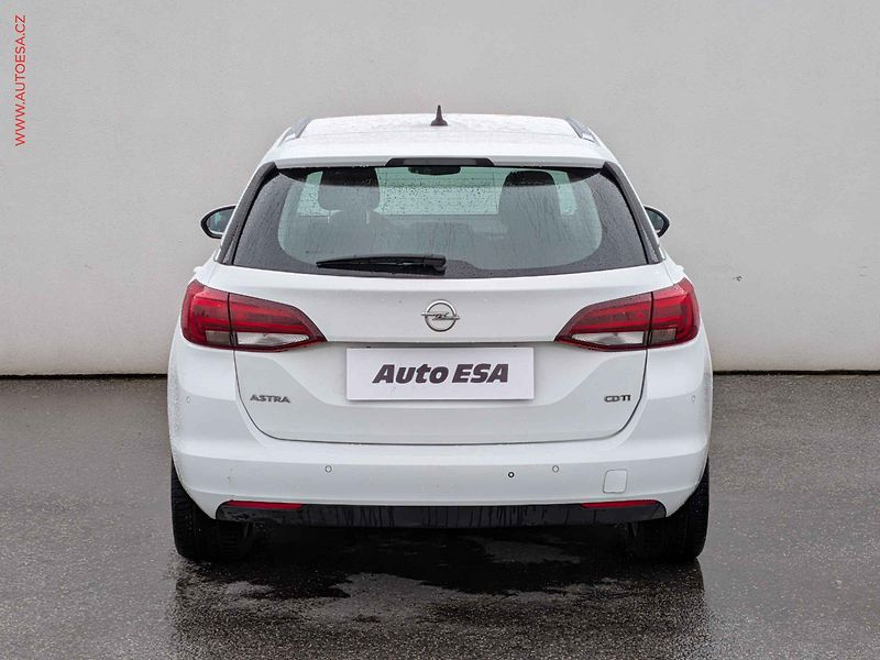 Opel Astra (2016) 1.6 CDTi, ČR, servis.kniha - fotka 5 z 16