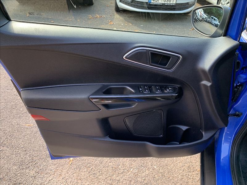 Ford B-MAX 1,0 EcoBoost - fotka 15 z 18
