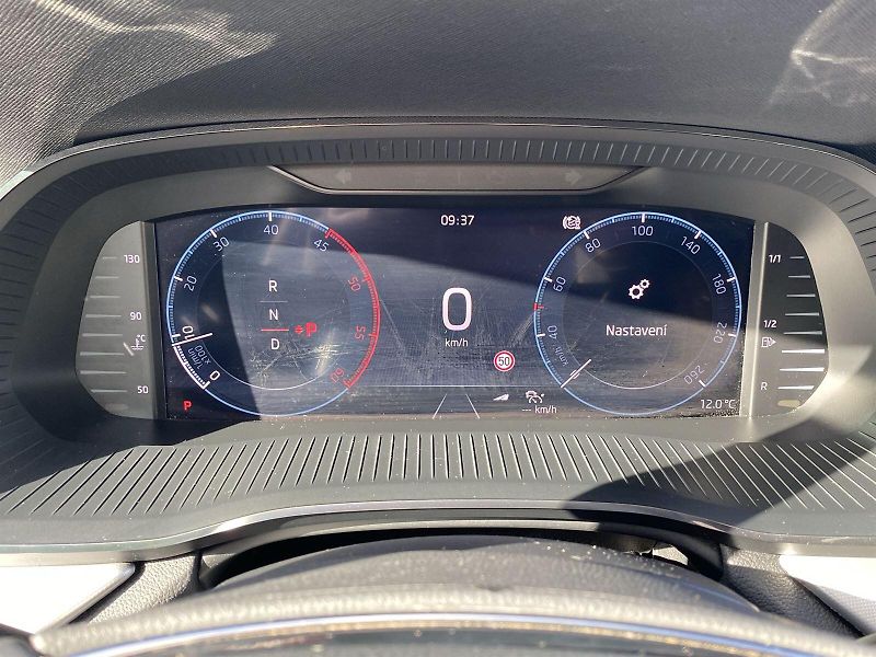 Škoda Octavia (2022) Combi 2.0 TDI DSG Style - fotka 7 z 35