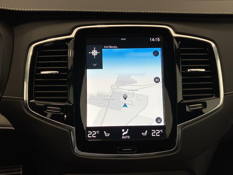 Volvo XC90 B5 AWD R-Design AT8, ČR - fotka 36 z 49