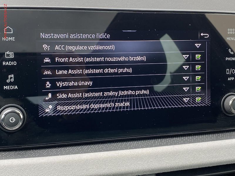 Škoda Scala (2024) 1.5TSi First Edition, 1.maj - fotka 19 z 19