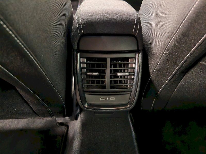 Škoda Scala (2025) 1.0 TSI 85 kW Monte Carlo - fotka 23 z 27