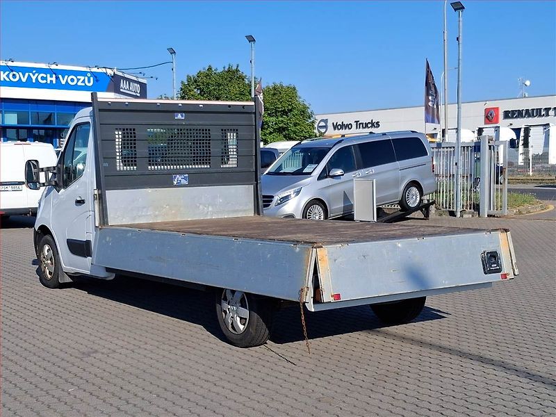 Renault Master (2017) 2.3 dCi 135, Valník, 1.0t, ČR - fotka 12 z 13