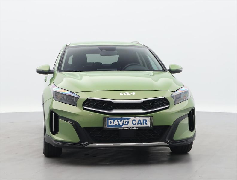 Kia XCeed 1,5 T-GDI 117kW Exclusive DPH - fotka 2 z 34