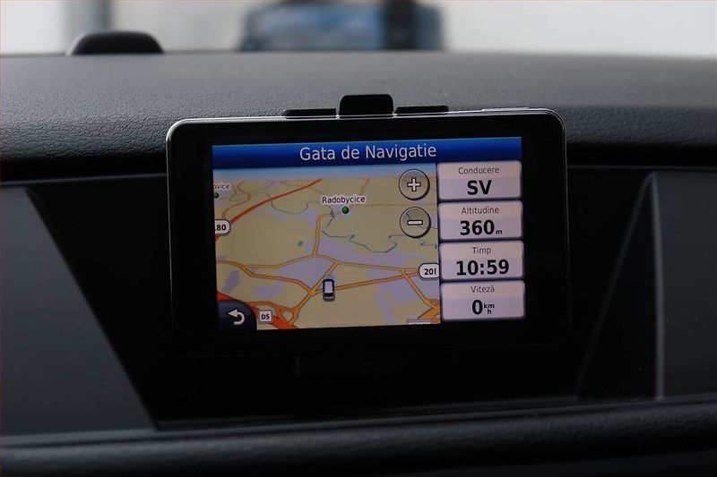 BMW X1 (2010) xDrive20d, 4X4, Xenony - fotka 13 z 17