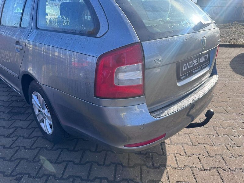 Škoda Octavia (2012) 1,6 TDI 77KW TAŽNÉ SK FACELIFT - fotka 13 z 49