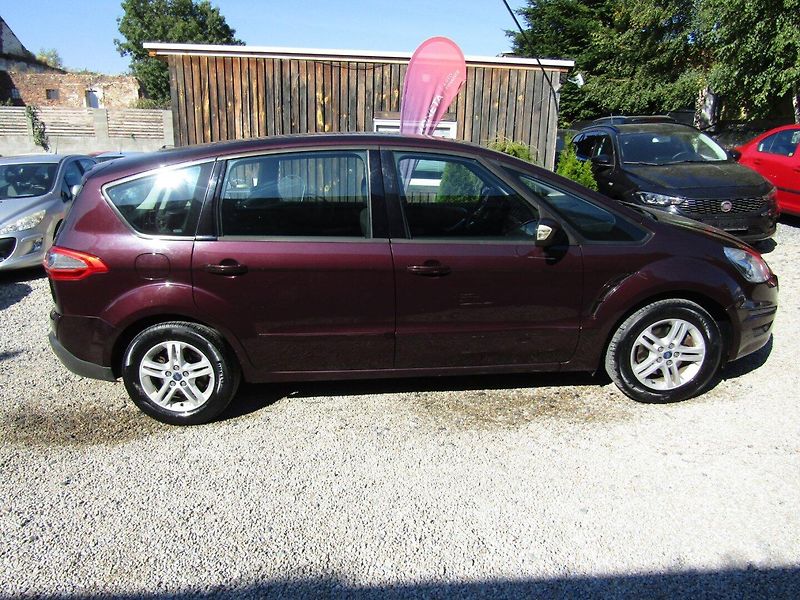 Ford S-MAX (2010) 2.0 TDCi EURO 5 - fotka 9 z 43