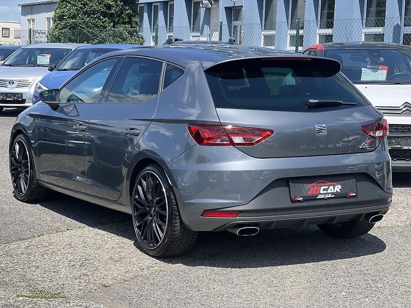 Seat Leon Cupra 280 2.0TSi DSG KŮŽE ALU - fotka 5 z 55