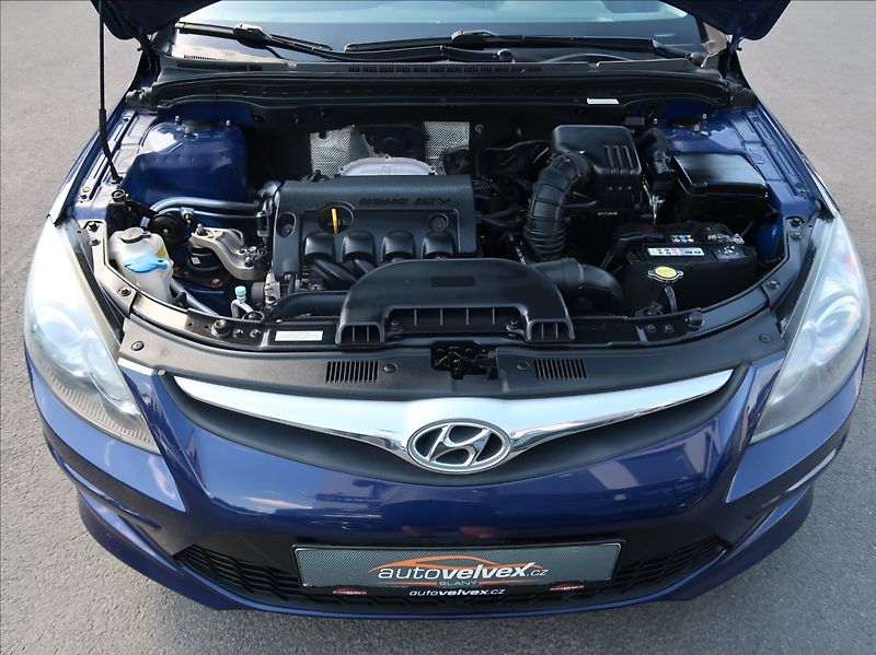 Hyundai i30 1,4 CVVT,80kW,1majČR,Klima - fotka 20 z 22