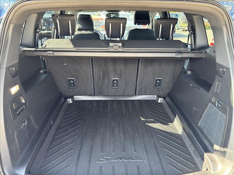 Ford S-MAX 2,5 HEV ST-Line 140kW - fotka 12 z 55