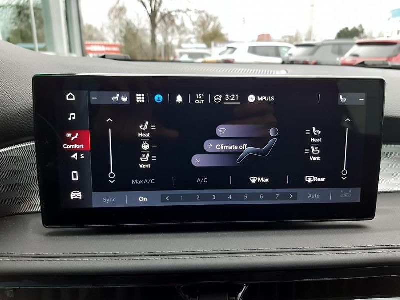 Alfa Romeo Tonale (2023) 1,3 PHEV 280 PS  Veloce - fotka 46 z 48