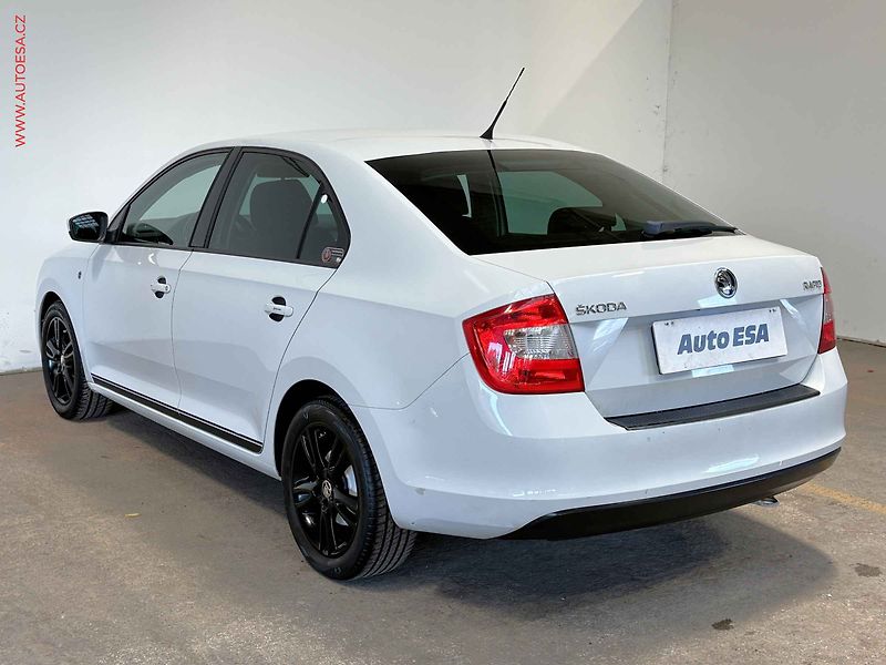 Škoda Rapid (2015) 1.2TSI, ČR, AC - fotka 6 z 13