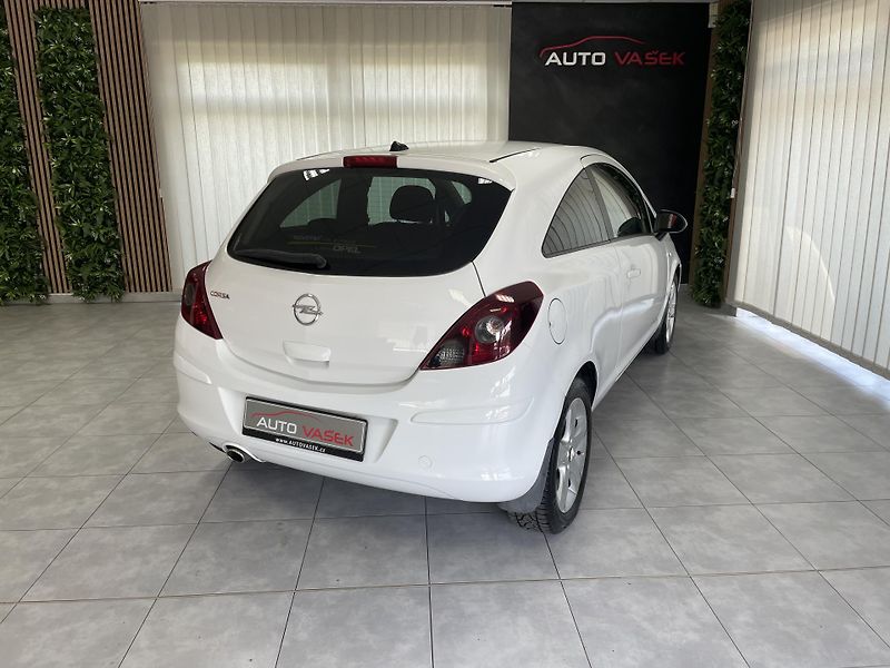 Opel Corsa 1.2 i AUTOMAT REZERVACE  - fotka 10 z 20