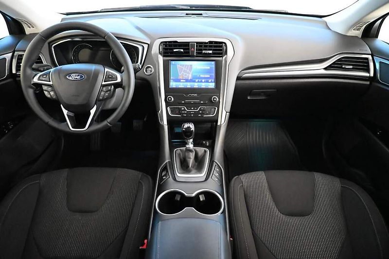 Ford Mondeo (2021) 2.0 TITANIUM Tažné ECOBLUE - fotka 12 z 30