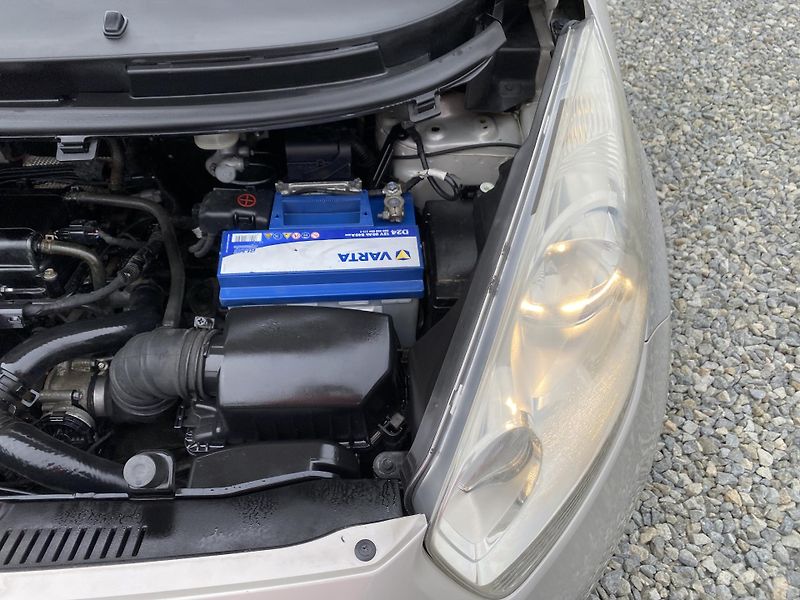 Kia Venga 1.4i 16v 90PS KLIMA SERVIS!!!  - fotka 88 z 144