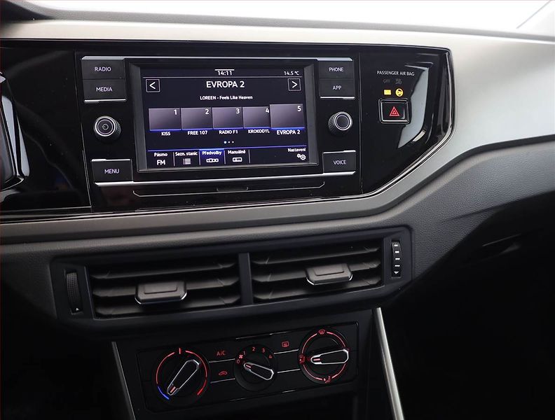 Volkswagen Polo (2020) 1.0 - fotka 10 z 17