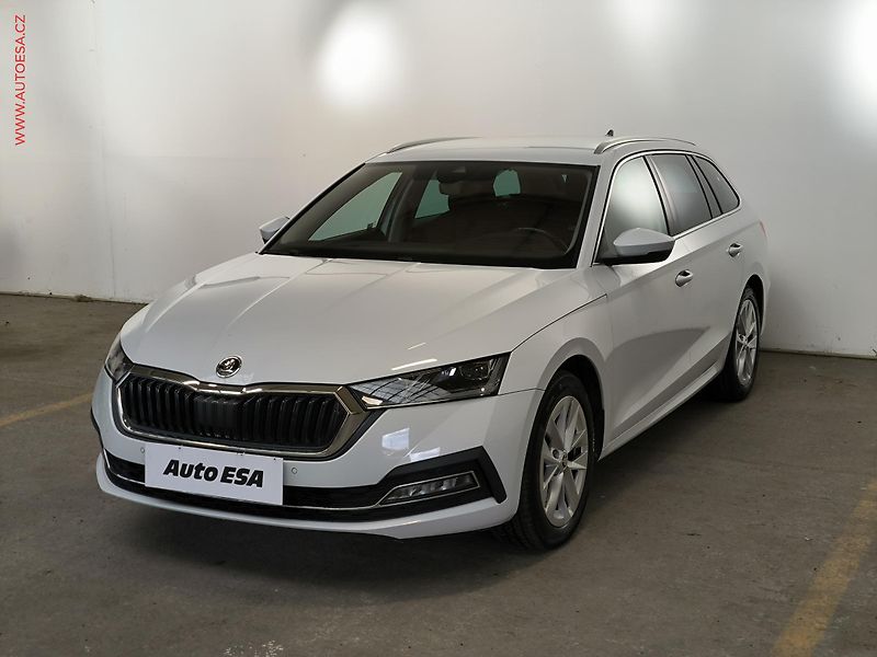 Škoda Octavia (2021) 2.0 TDi, ČR, Style, DSG, zmk - fotka 3 z 20