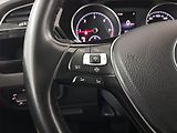 Volkswagen Touran (2019) Highline 1.6 TDI, Automat - náhled 17