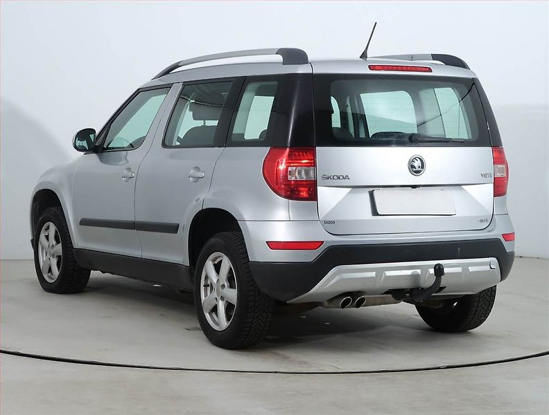 Škoda Yeti (2016) 2.0 TDI, 4X4, Automat, Navi - fotka 4 z 20