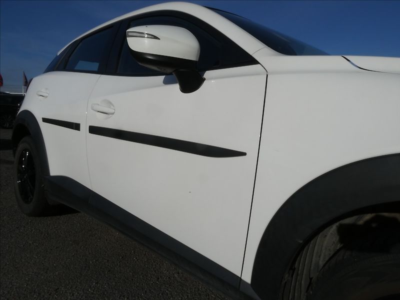 Mazda CX-3 2,0 Skyactiv-G120 Revolution - fotka 13 z 37