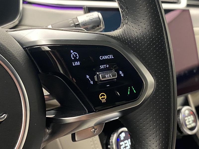 Jaguar F-Pace D300 R-DYNAMIC HSE AWD AUT CZ - fotka 20 z 48