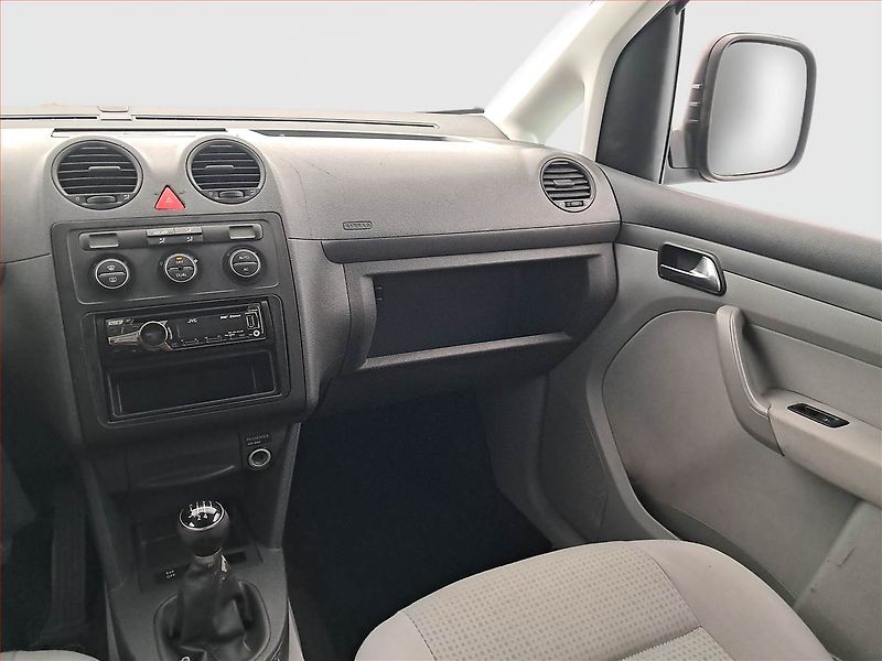 Volkswagen Caddy (2008) Maxi 1.6, 5Míst, 1Maj - fotka 8 z 15