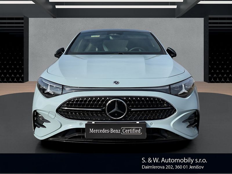 Mercedes-Benz CLA 200 - fotka 2 z 34