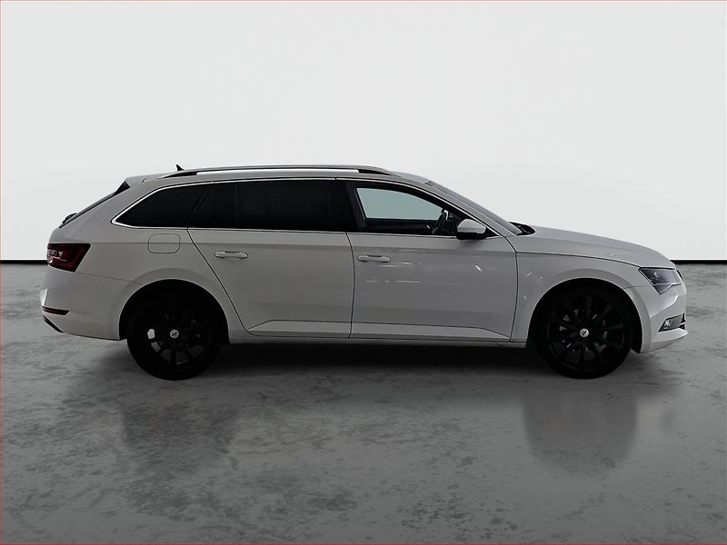Škoda Superb (2018) Style 2.0 TDI, Serv.kniha - fotka 6 z 17