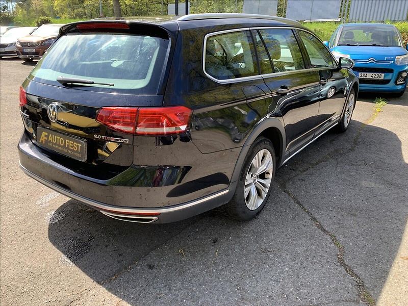 Volkswagen Passat 2,0 TDI DSG ALLTRACK,ČR - fotka 8 z 18
