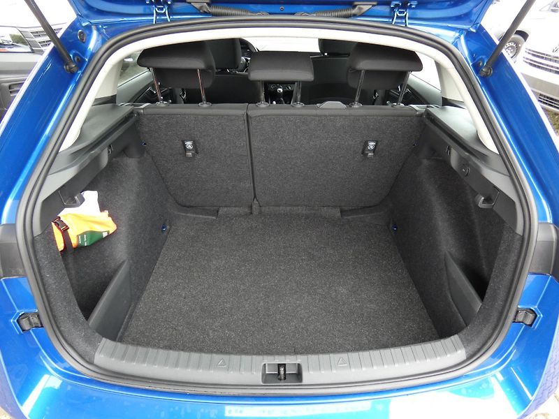 Škoda Scala FL Selection 1.0 TSI /85kW 6st - fotka 15 z 30
