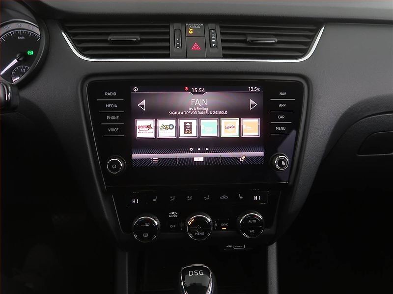 Škoda Octavia (2018) 1.6 TDI, Automat, Navi - fotka 12 z 20