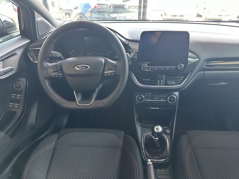 Ford Puma ST-Line 1.0 EcoBoost 125k man - fotka 14 z 28