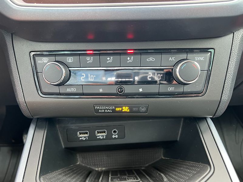 Seat Arona (2018) 1.0TSi 70kW! Navi! Apps! - fotka 14 z 31