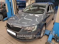 Škoda Superb (2015) 2.0 TDi, ČR, xenon, autoAC - fotografie inzerátu